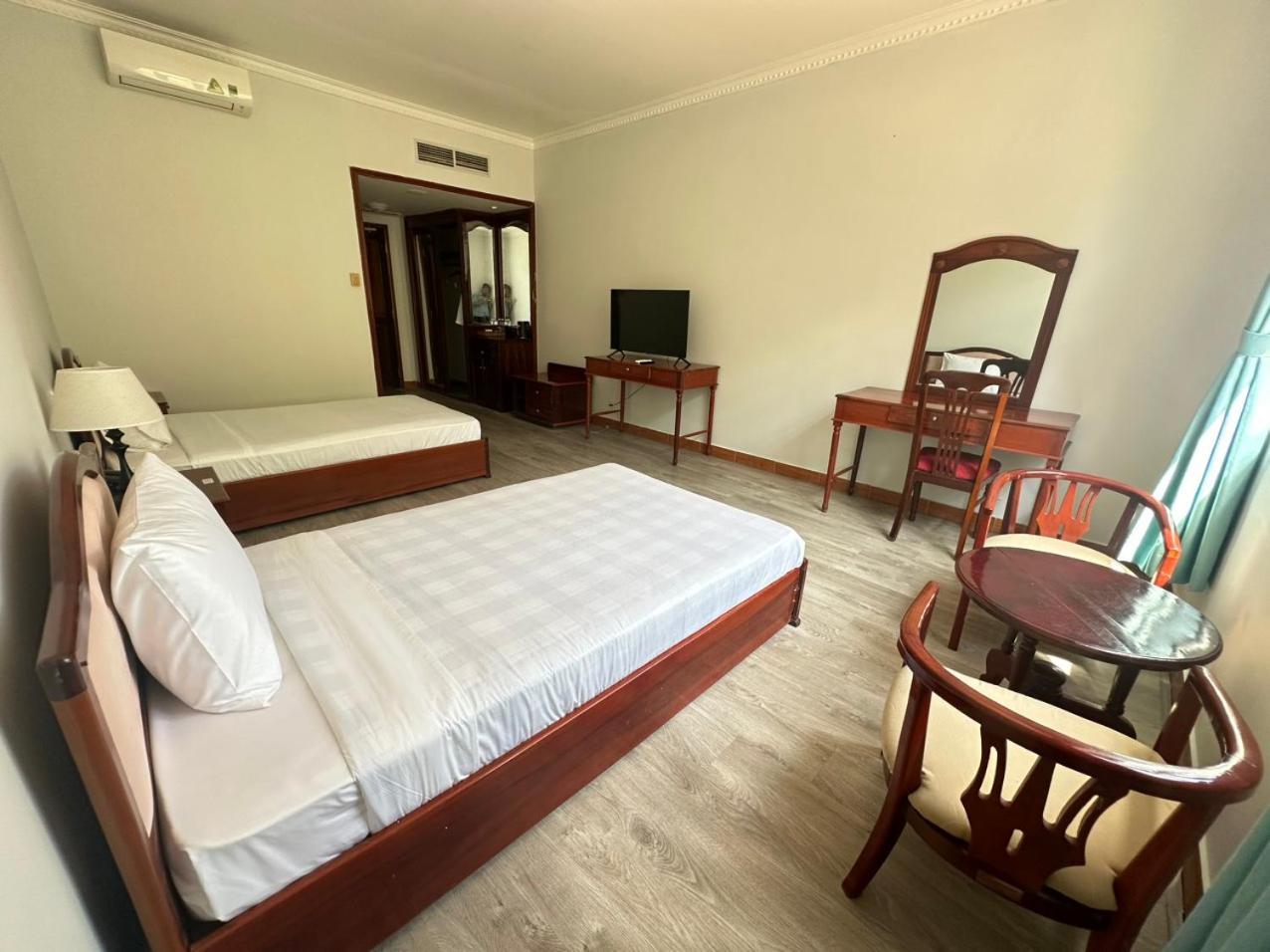 Ngoc Thu Hotel Soc Trang Екстер'єр фото
