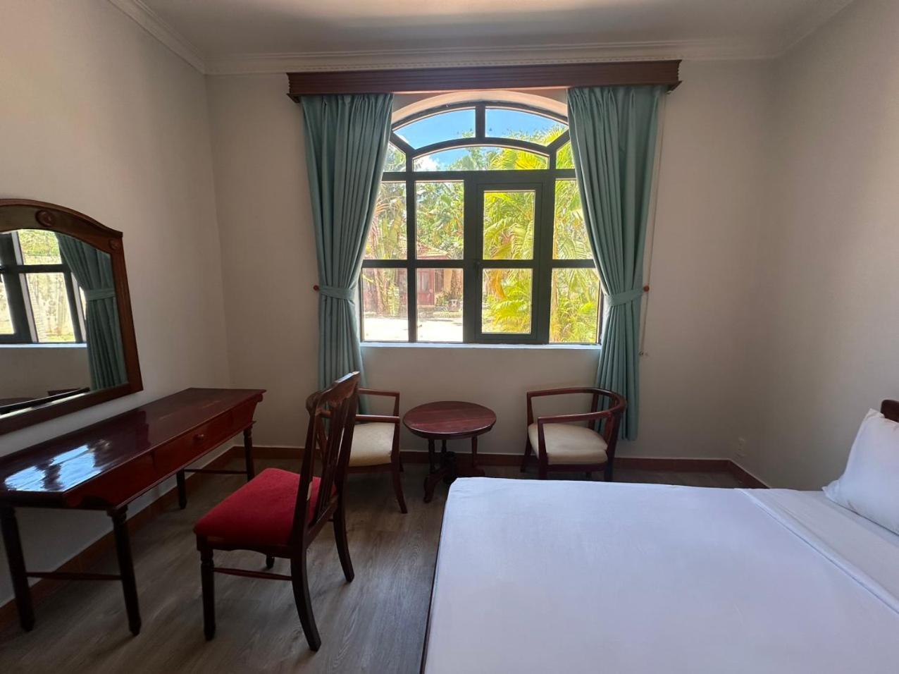 Ngoc Thu Hotel Soc Trang Екстер'єр фото