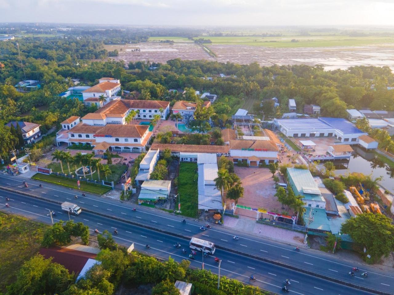 Ngoc Thu Hotel Soc Trang Екстер'єр фото
